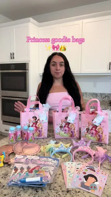 Princess goodie bags 👑🩷 #princessparty #goodiebag #3rdbirthday #princess #part