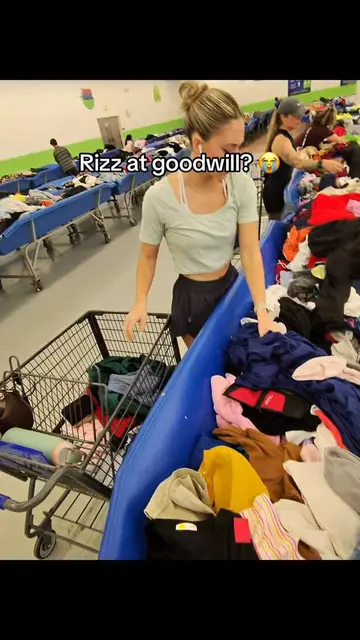 The goodwill bins are a wild place yo 😭✌️ #reselling #thrifting #thriftfinds #g