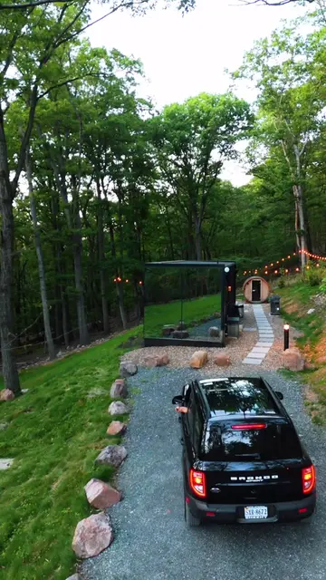 A private couples getaway in the mountains 🥰✨ 📍Mercersburg, Pennsylvania 🏷️ -