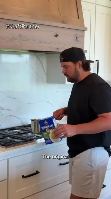 #KraftPartner The new @kraftmacandcheese Restaurant Edition Parmesan Pesto is pe