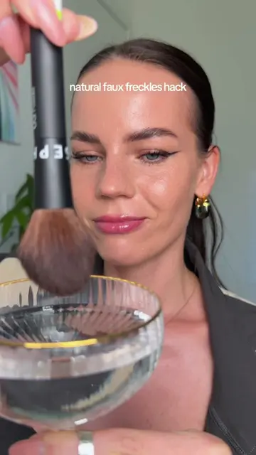 i’m impressed! would you try? 🤍 #makeuphack #makeuptips #beautytips