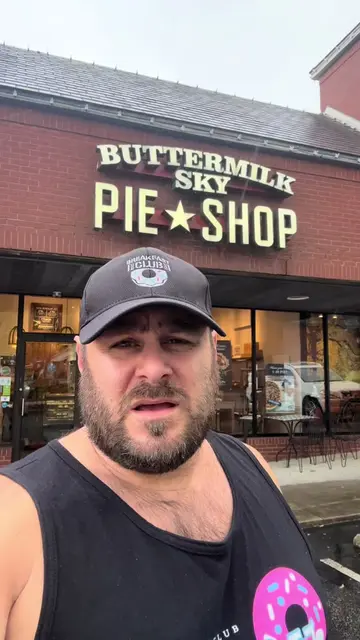 What’s your favorite kind of pie? Apple pie? Pecan pie? Peanut butter pie? Key l