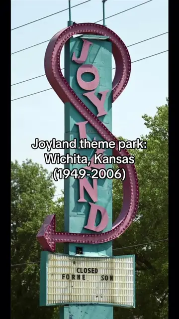 Did you go to joyland? #wichita #kansas #joyland #abandoned 
