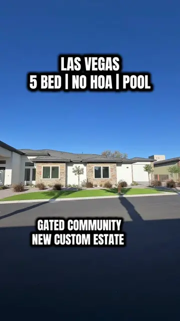 🏡 Custom Estate on ½ Acre 📍 Las Vegas, NV 89183 💰 $2,499,000  🛏️ 5 Beds | 🛁
