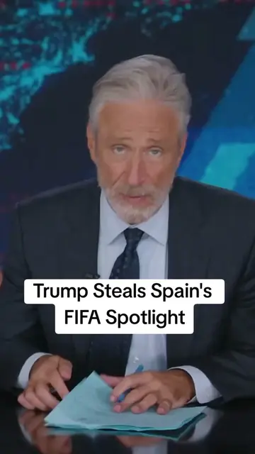 Wait… is there a Trump body double? #DailyShow #FIFA #Spain #Trump 