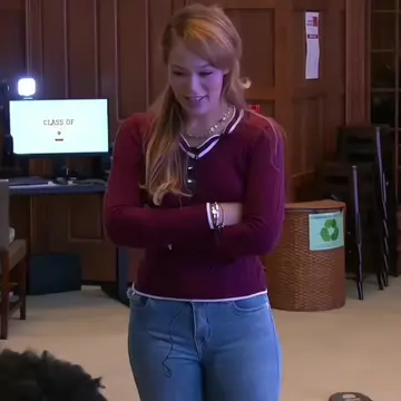 yonna jay streamer university scenepack. | plz give credit it was very hard to g