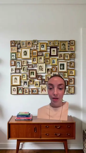 #greenscreen i’m completely obsessed with this wall situation #framing #familyph