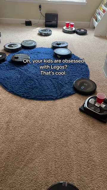 I mean, at least the floors are clean 🤷‍♀️ #vacuumcleaner #robotvaccuum #robotv