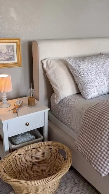 cozy home reset🫧🧺✨ @Mrs. Meyer’s Clean Day @Shark Home @target @Voluspa @Wayfa
