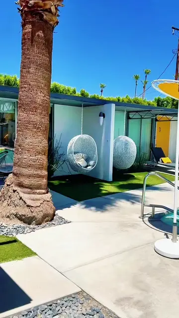 Breaking down why Limón Palm Springs is the move for your next multi-generationa