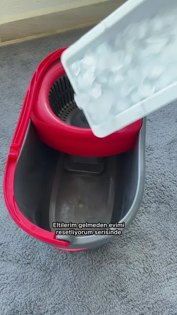 Hazırladığım karışım; Yüzey temizleyici  Cam silme spreyi  Reklam görünen markal