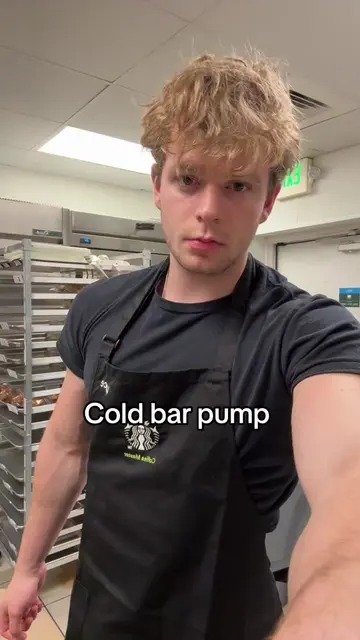 Hot bar >>>> #gym #starbucks #barista #coffeemaster 
