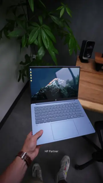 Can your laptop last this long? 🧐 #ad #NoPlugNoProblem #HPpartner #SnapdragonXS