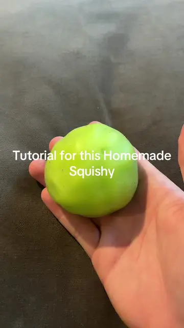 Tutorial for this homemade green slush ball #squishy #fyp #homemadesquishy #sati