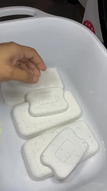 I’m so addicted doing this 🤤 so relaxing #laundry #CleanTok #oddlysatisfying #r