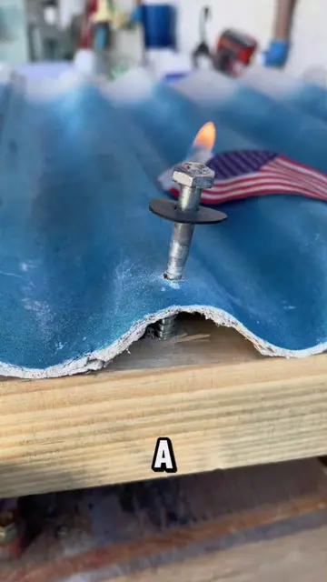 Bricklayer Reveals an Amazing Roof Tile Securing Trick #Construction #Bricklayer