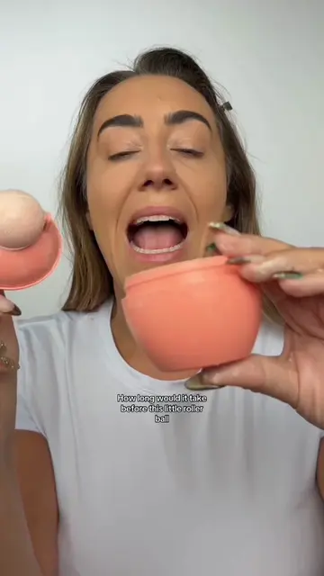 DECONSTRUCTING @Too Faced’s new Peach Roller Ball Powder we got in PR 🍑👀Beauty