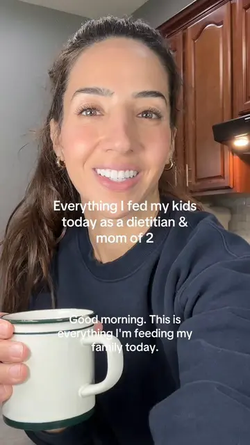 What I fed my family today 💛 Easy, healthy family meals! Breakfast: Brownie Bat