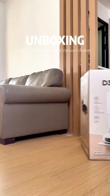 A little unboxing therapy. 🤍📦 Unpacking the Dreame D30 Ultra and getting ready