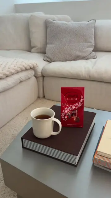 my weekly reset obviously includes irresistibly smooth chocolate (@Lindt Austral