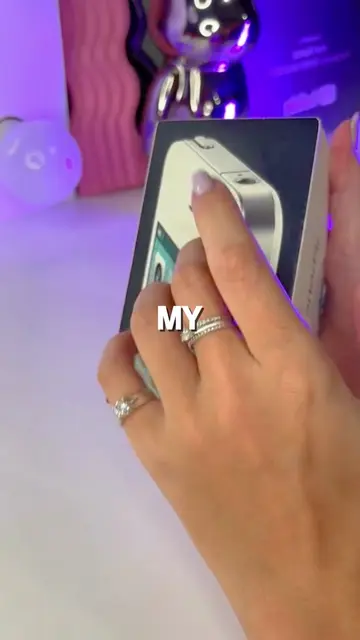 iPhone 4 📱🤙 #iphone #cleaning #storytime #asmr #tiktokgrowthchallenge 