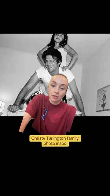 #greenscreen there’s something so simple and impactful about black-and-white wit