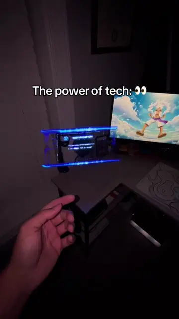 Loving this new hologram fan on TikTok shop! 🙏🔥 #tiktokmademebuyit #hologram #