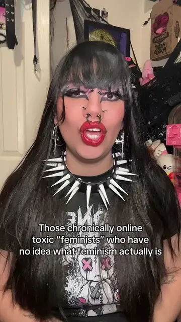 Toxic masculinity is just as bad as toxic femininity. Sometimes i see people, es