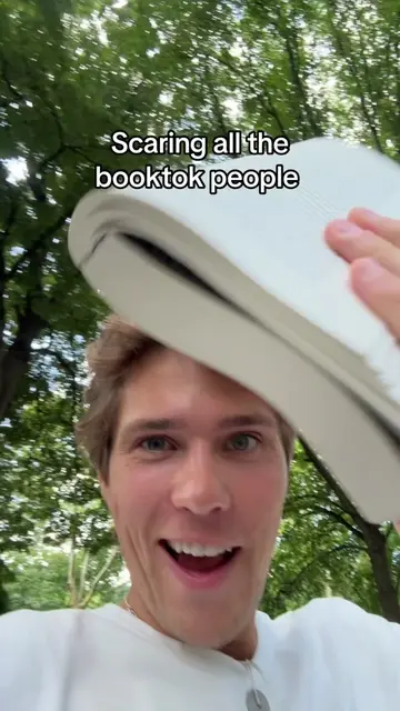 ALL MY BOOK FOLDERS RISE UP #BookTok #bookfolding 