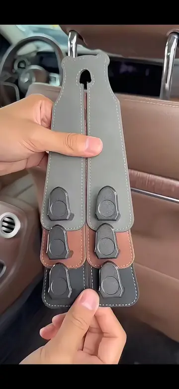 With this car hook, your items won’t slide around anymore.#car #carhook #carstor