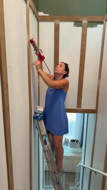 Another from the drafts. They are starting to get too full 😅 #diyproject #stair