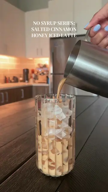 salted cinnamon honey iced latte 🍯🤎 #cinnamonhoney #icedlatte #honeylatte #cof