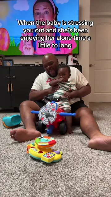 Please come get your baby I’m tapped out. #momtok #momlife #dadsoftiktok #toddle