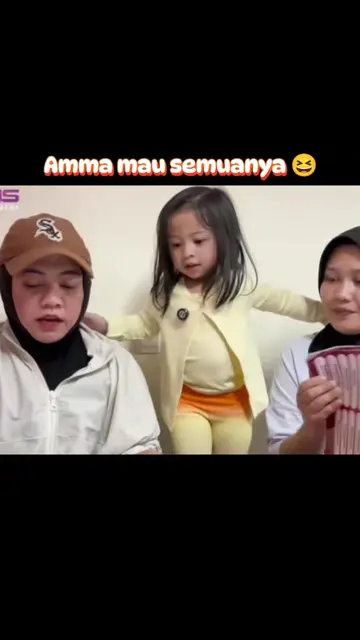 timan-timan di traktir Amma nih 😆🤗 #lily #ranaimamalikaraudiaandara #raffinagi