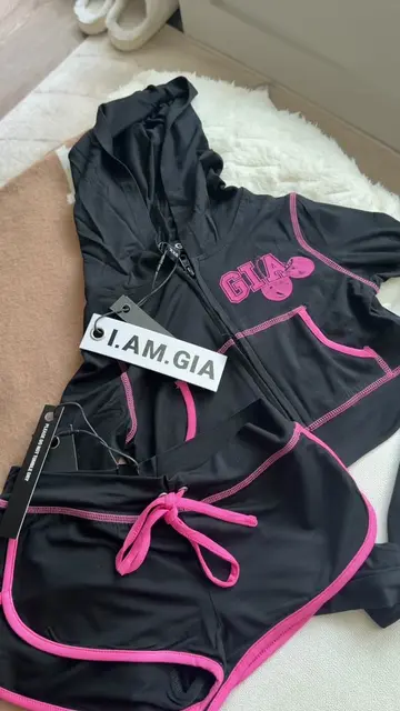 the cutest sets! @I.AM.GIA #shop #iamgia #tiktokmademebuyit 