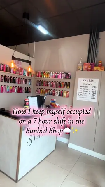 Productive Queen at work💅🏻👸🏽 #worklife #trend #sunbed #dayinthelife  @TANSTA