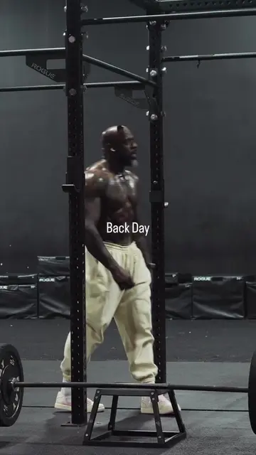 Back Day 💪🏿 #back #workout #gym #GymTok #fitness 