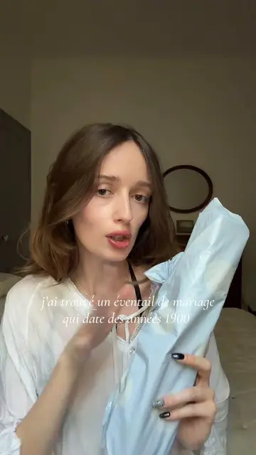 je trouve ça fou d’avoir un objet qui était à une mariée il y a plus de 120 ans 