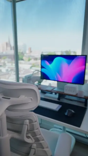 I upgraded my Mac setup with the LiberNovo Omni Pro. It has adaptive support, Om