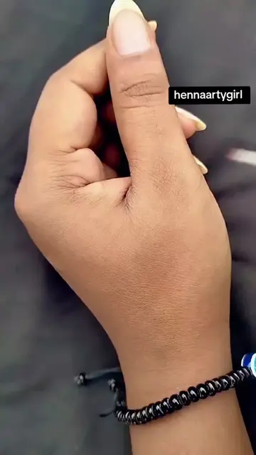 Unique and stunning henna designs 🌸  #mehndiartists #fypシ゚viral🖤tiktok #mehndi