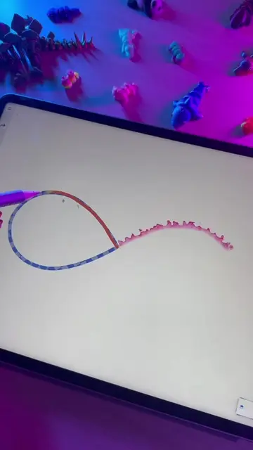 Help me find out how she make my drawing move  #animation #brushes #drawingchall