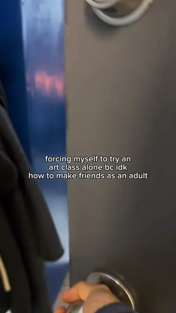 running out of ideas for things to try alone 😭 how are y’all making friends in 