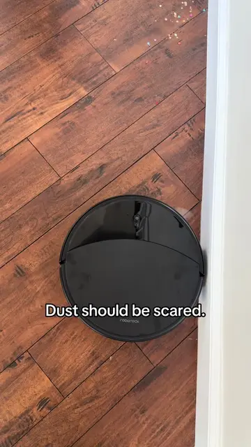 No dust bunnies in our house. #robotvaccuum #vacuumcleaners #robotstakingover #v