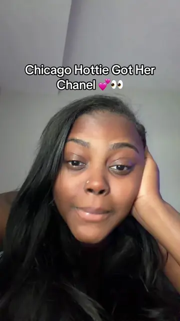 She’s not playingggg @leilamiraclee #chicagohottie #leila #fyp #chanel #louisvui