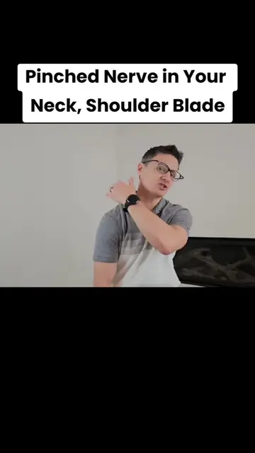 How to Fix a Pinched Nerve in Your Neck, Shoulder Blade, Nerve Flossing #pinched