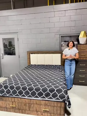 👑 Upgrade your bedroom for less! 🛏️ Get this stunning Queen Bedset for just $8
