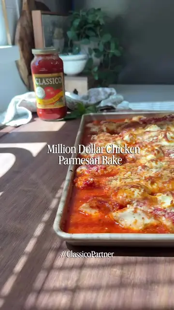 #classicopartner One bite of this Million Dollar Chicken Parmesan Bake and you’l