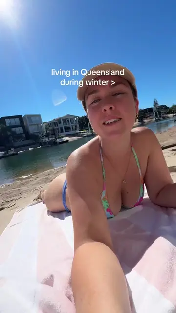 It literally feels like a summer day 🥹🫶🏻 #goldcoast #australia #winter #beach
