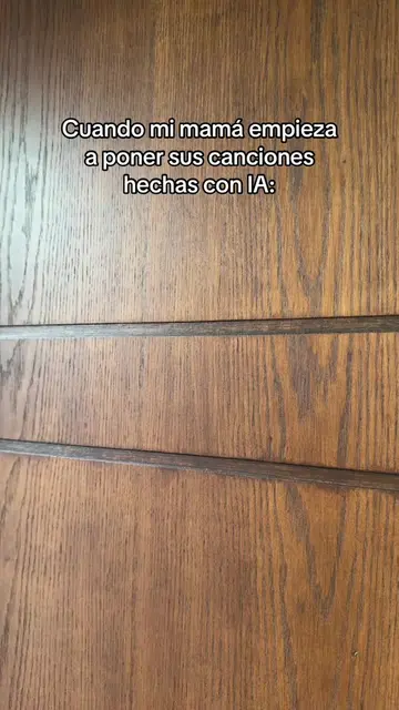 Desde las 5 am ya trae el karaoke JAJAJA está buenas la canciones! 😂 #comedia #