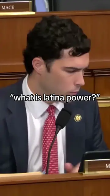 What a silly silly question #latinas #hispanic #latinapower #mexican 